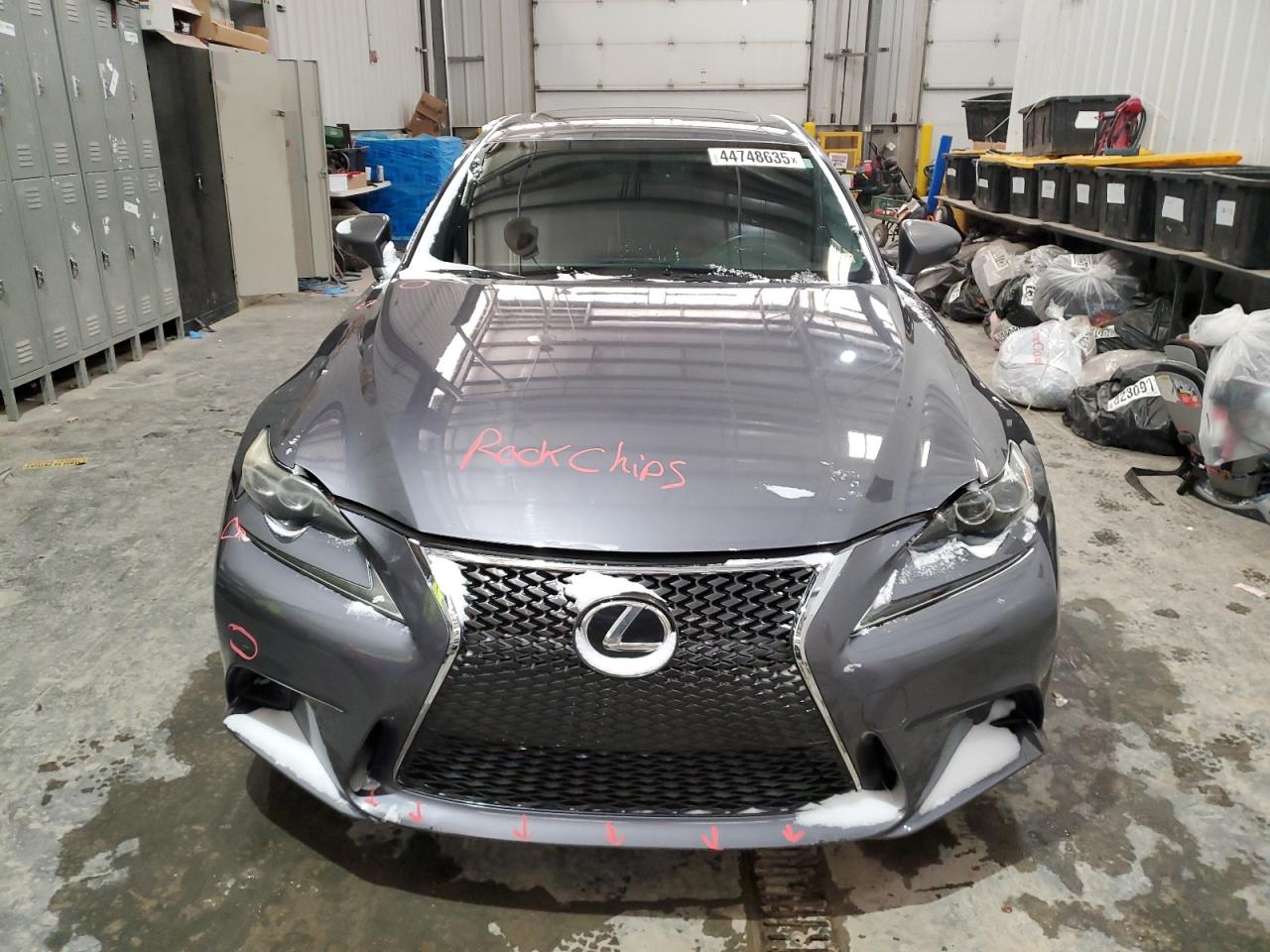 2014 Lexus IS - Image 5