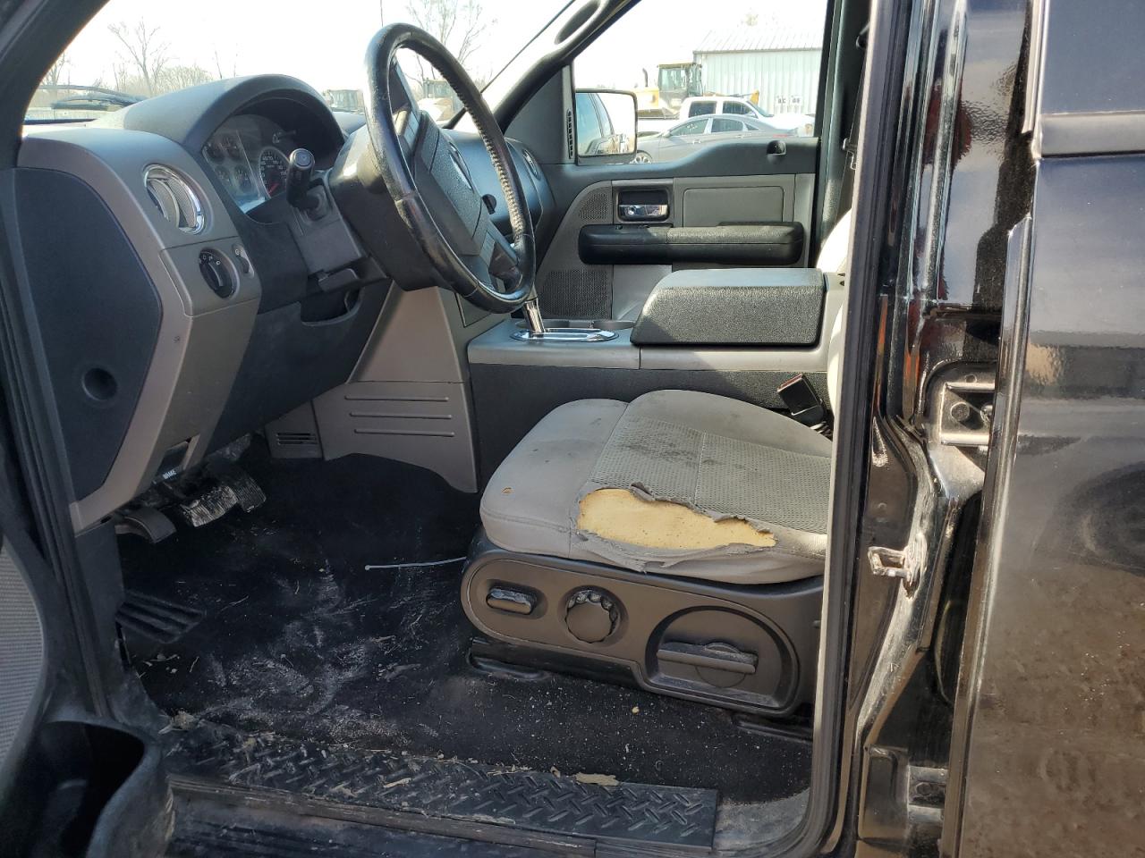 2005 Ford F-150 - Image 7