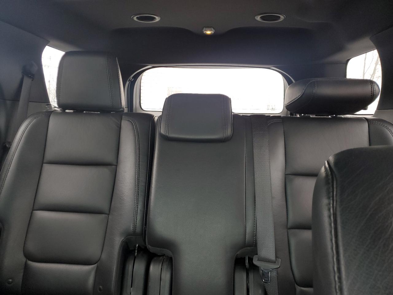 2014 Ford Explorer - Image 10