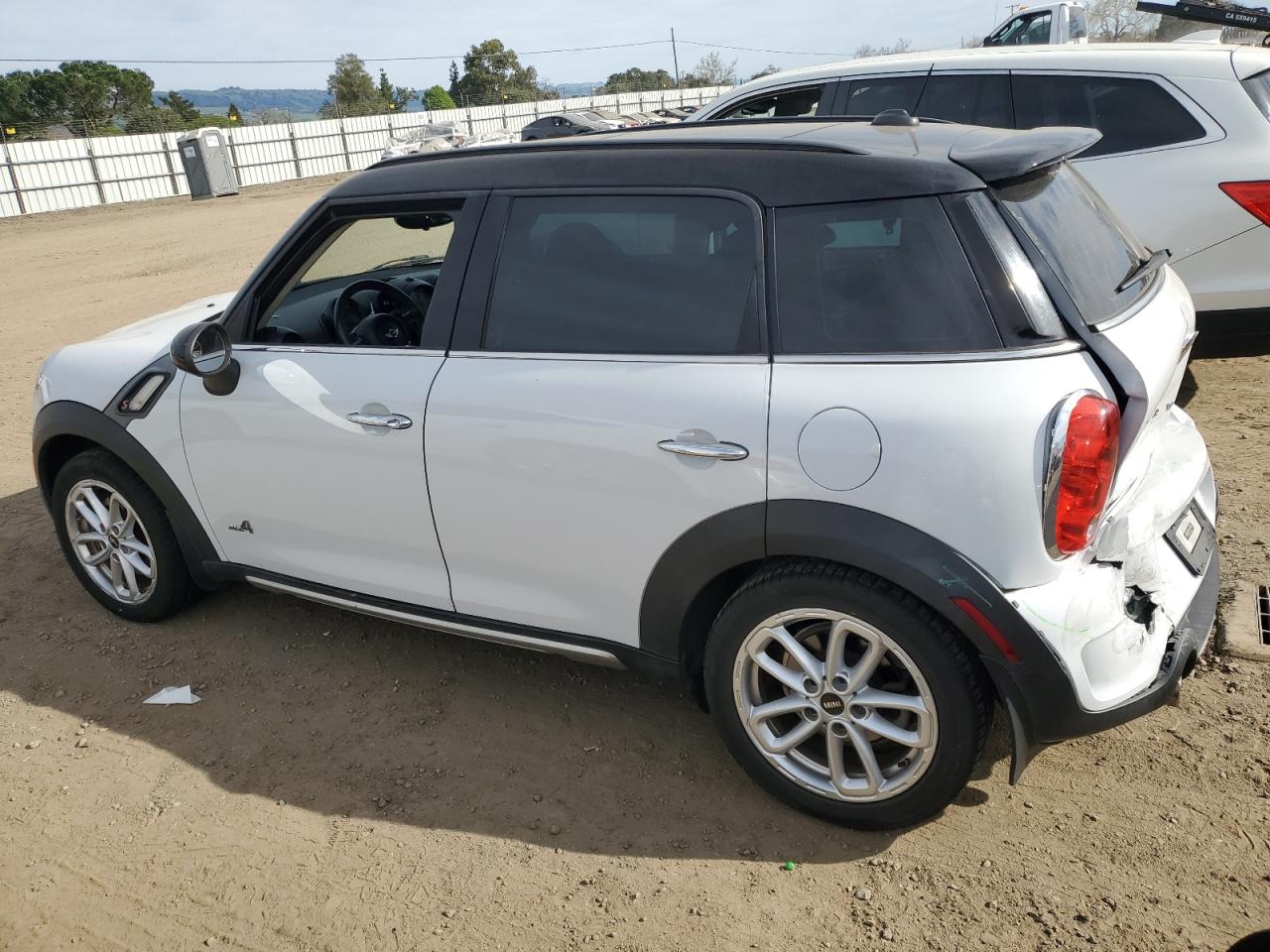 2016 MINI Cooper - Image 2