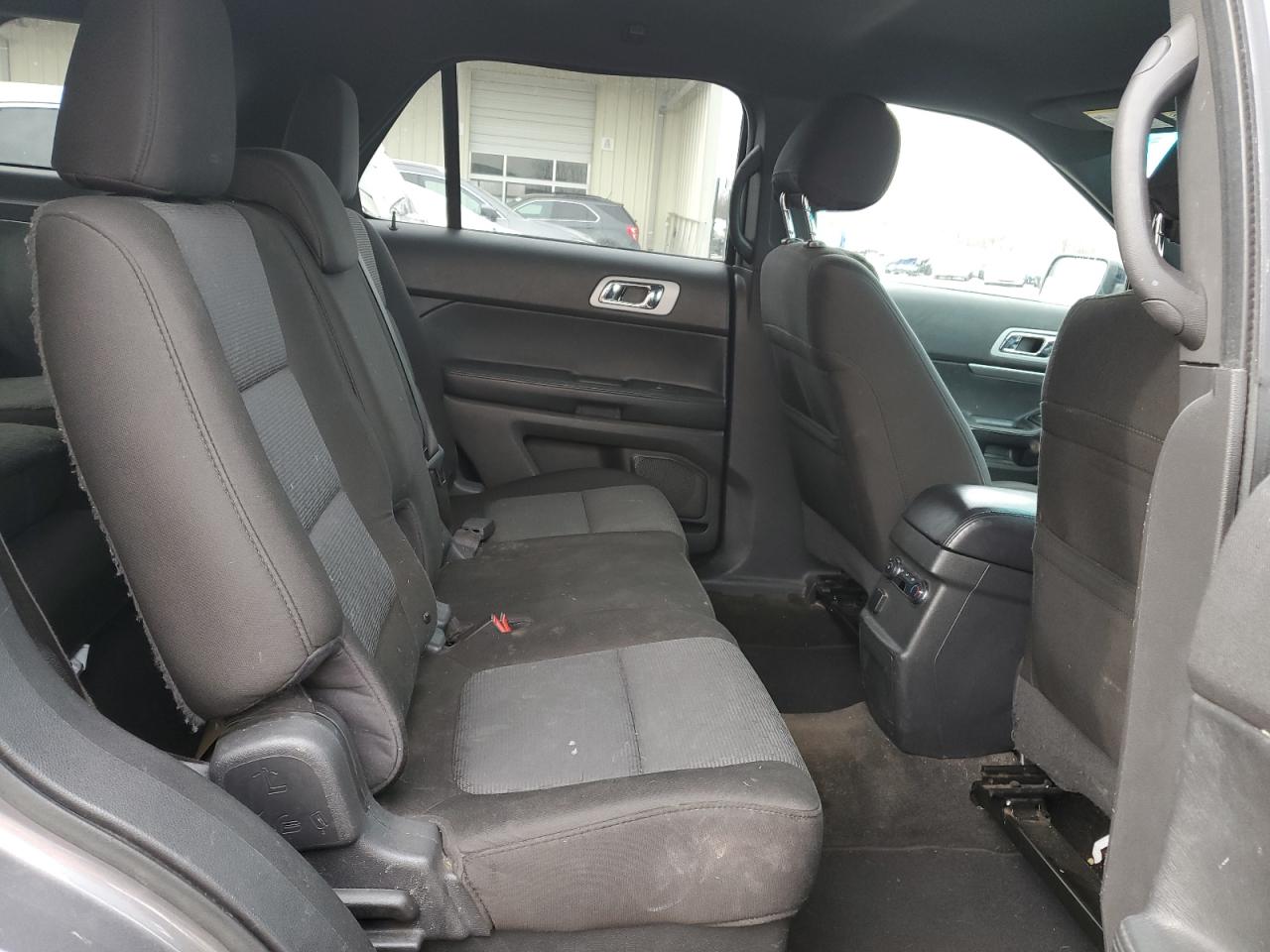 2012 Ford Explorer - Image 12