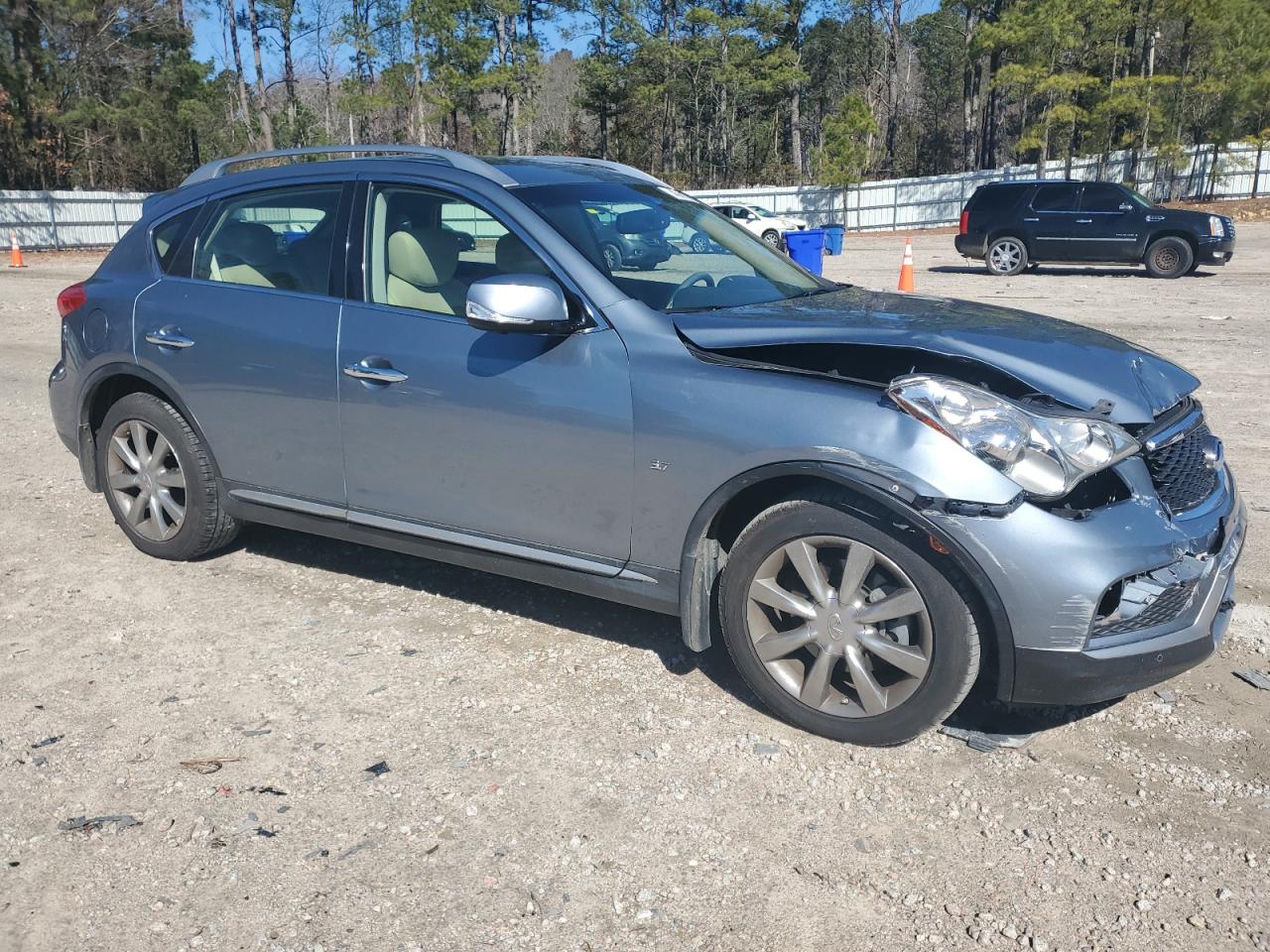 2016 Infiniti QX50 - Image 4