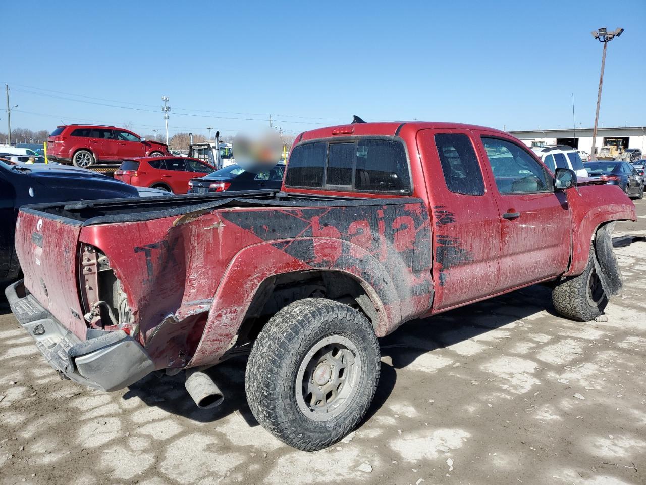 2014 Toyota Tacoma - Image 3