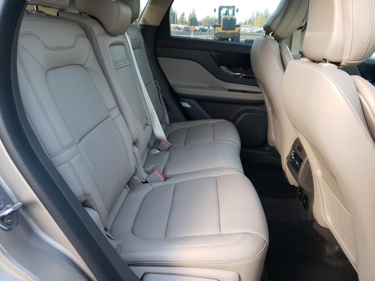 2020 Lincoln Corsair - Image 12