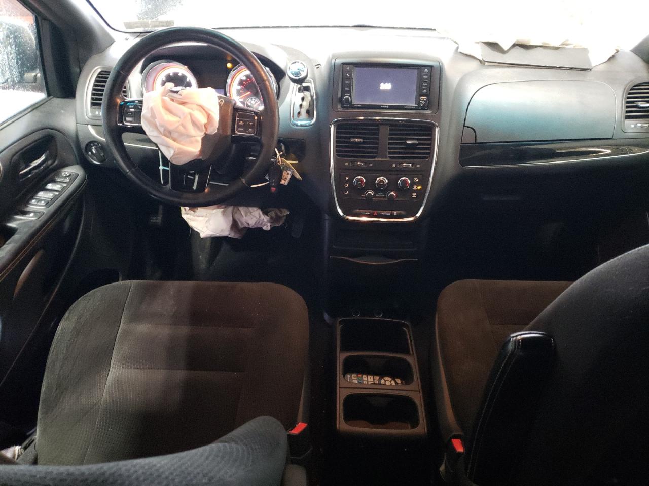 2015 Dodge Caravan - Image 8