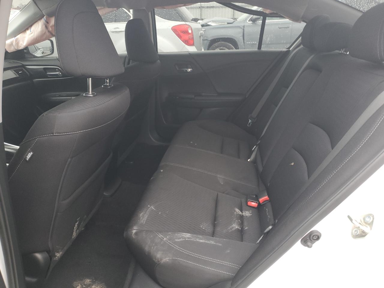 2015 Honda Accord - Image 11