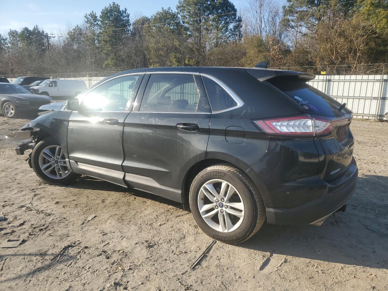 2015 Ford Edge - Image 2