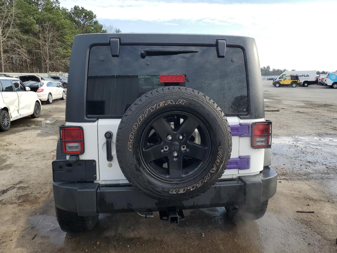 2016 Jeep Wrangler - Image 6