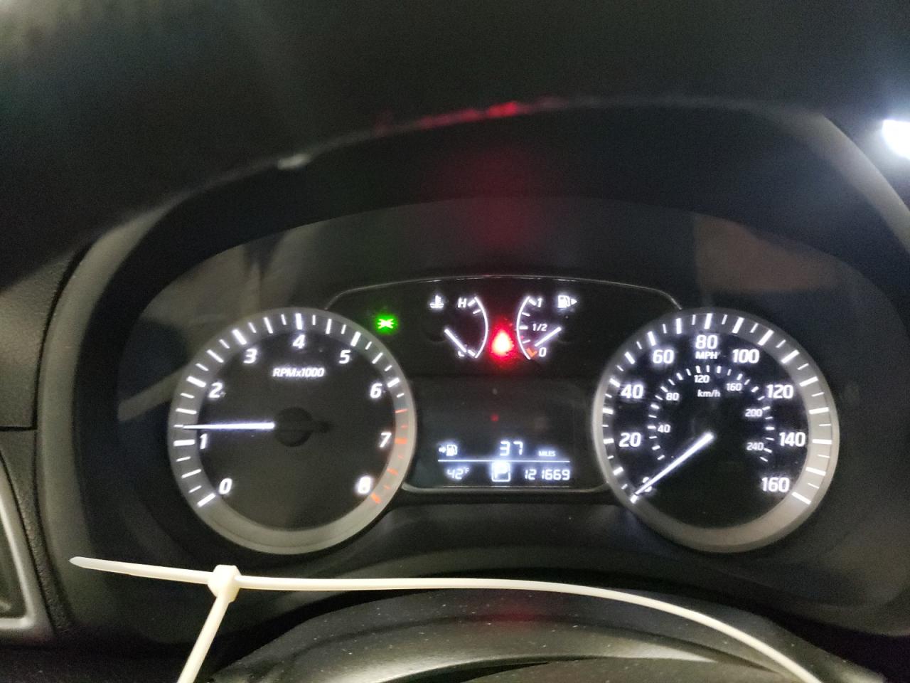 2015 Nissan Sentra - Image 9