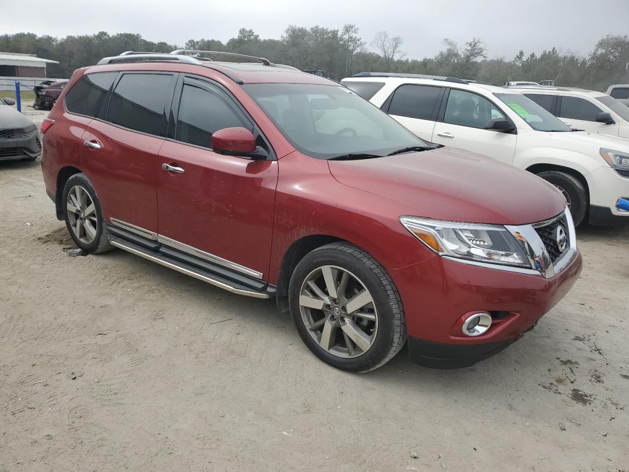 2014 Nissan Pathfinder - Image 4