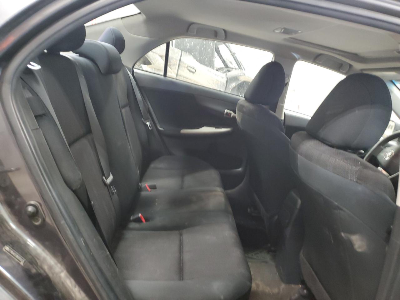 2011 Toyota Corolla - Image 10
