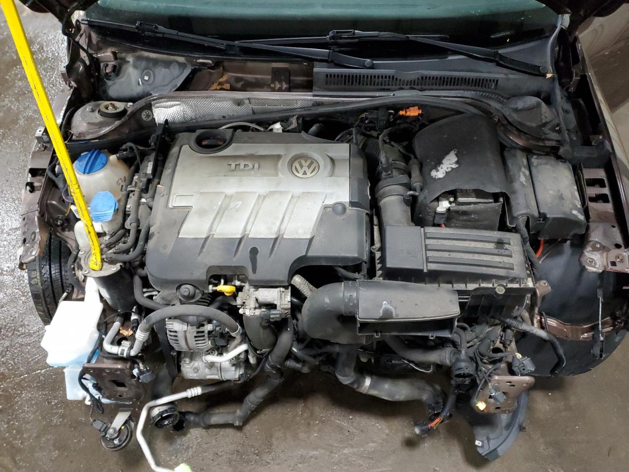 2014 Volkswagen Jetta - Image 12