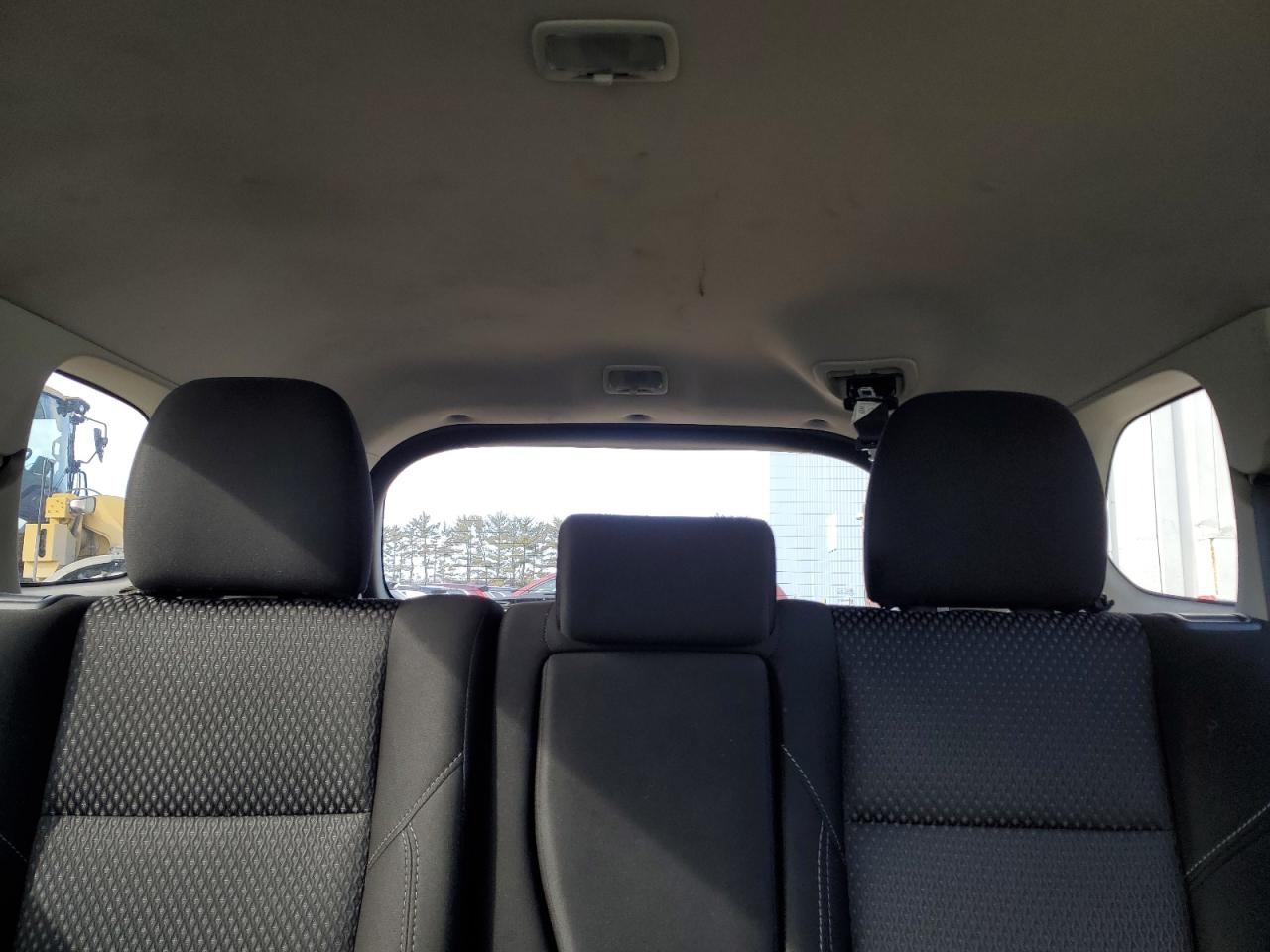 2020 Mitsubishi Outlander - Image 10