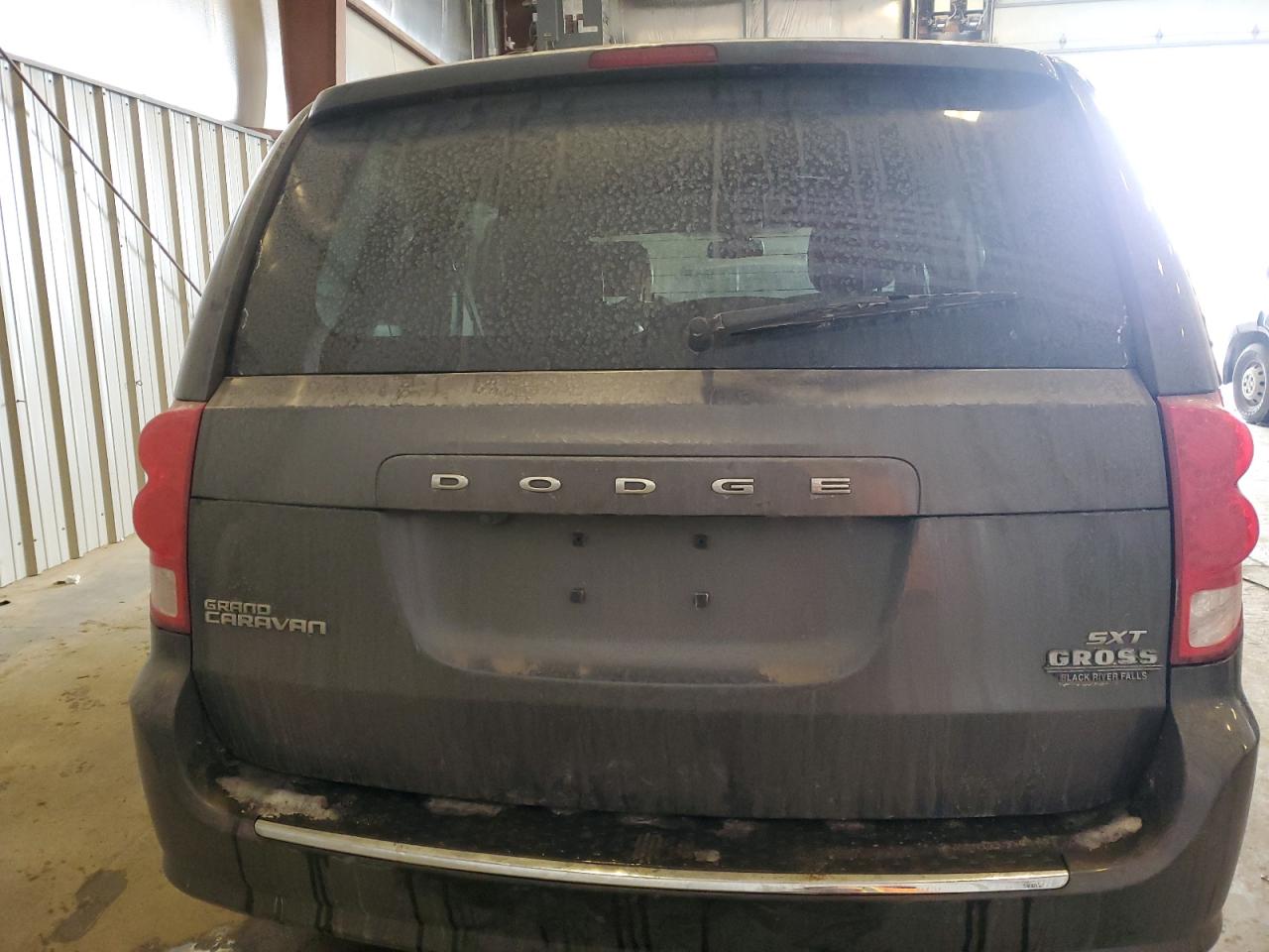 2018 Dodge Caravan - Image 6
