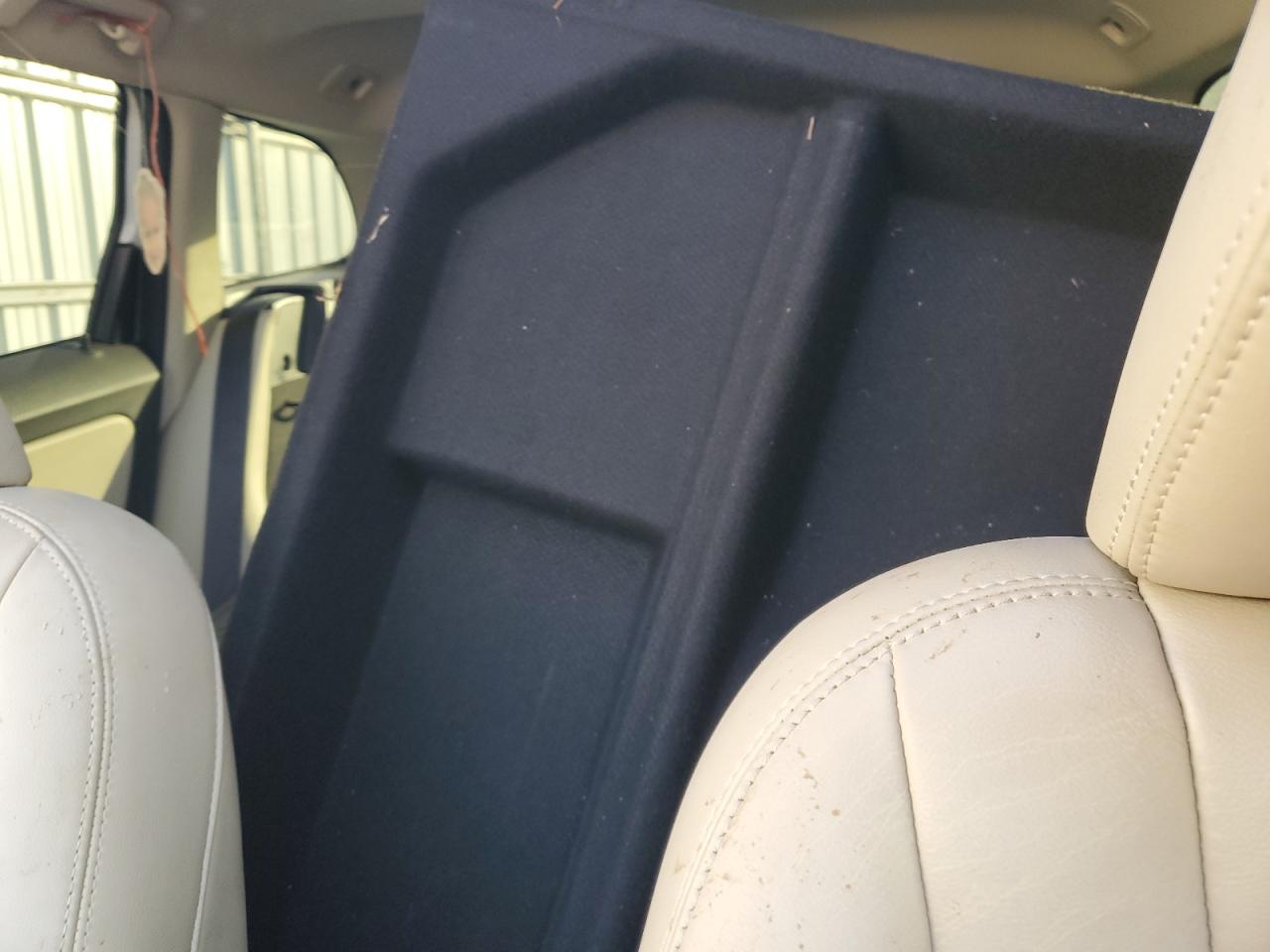 2017 Volvo XC60 - Image 10