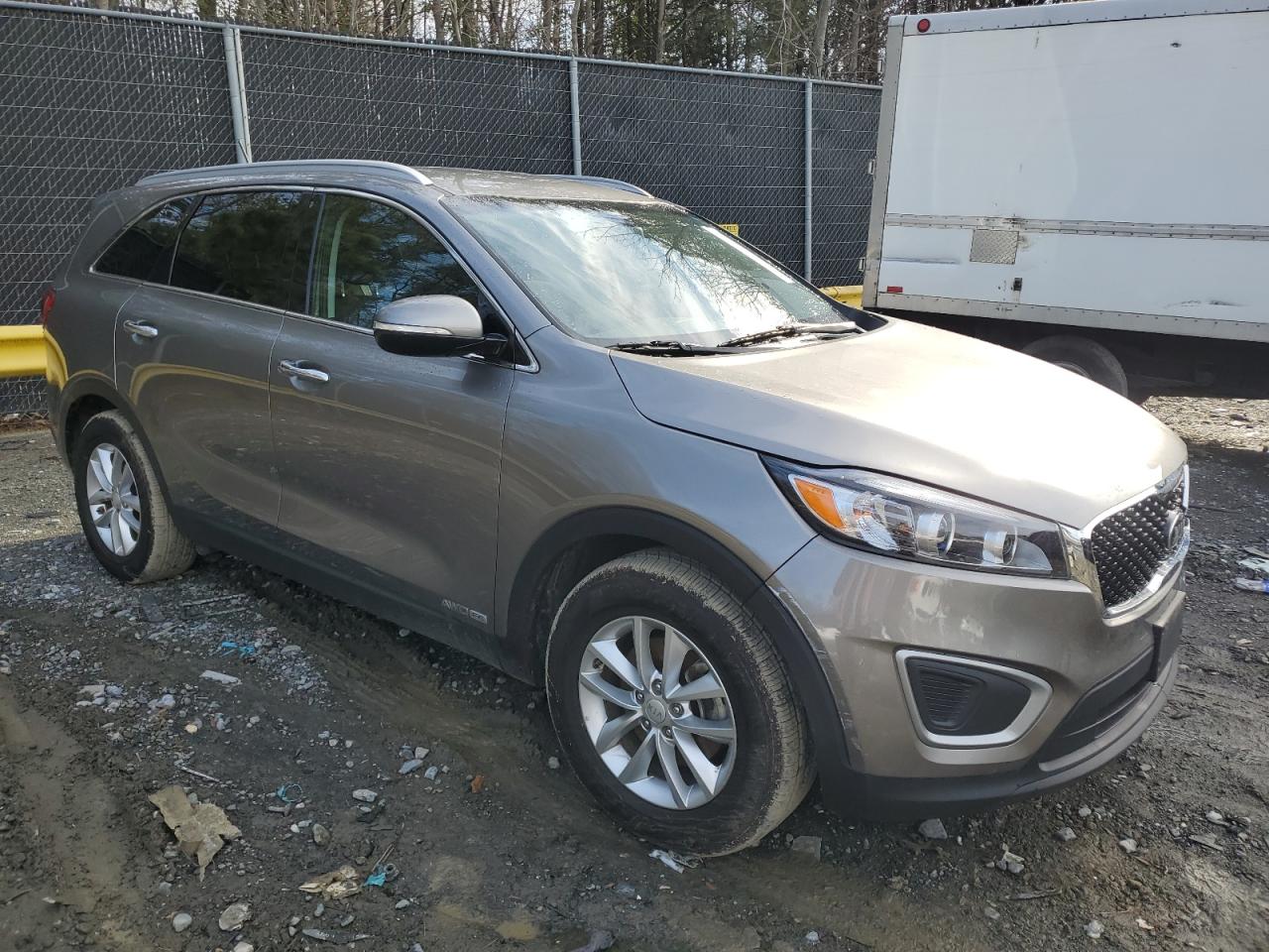 2017 Kia Sorento - Image 4