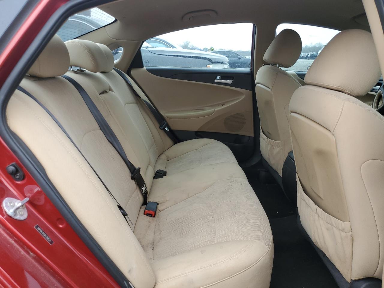 2013 Hyundai Sonata - Image 10