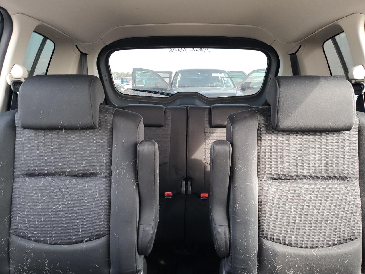 2009 Mazda 5 - Image 10