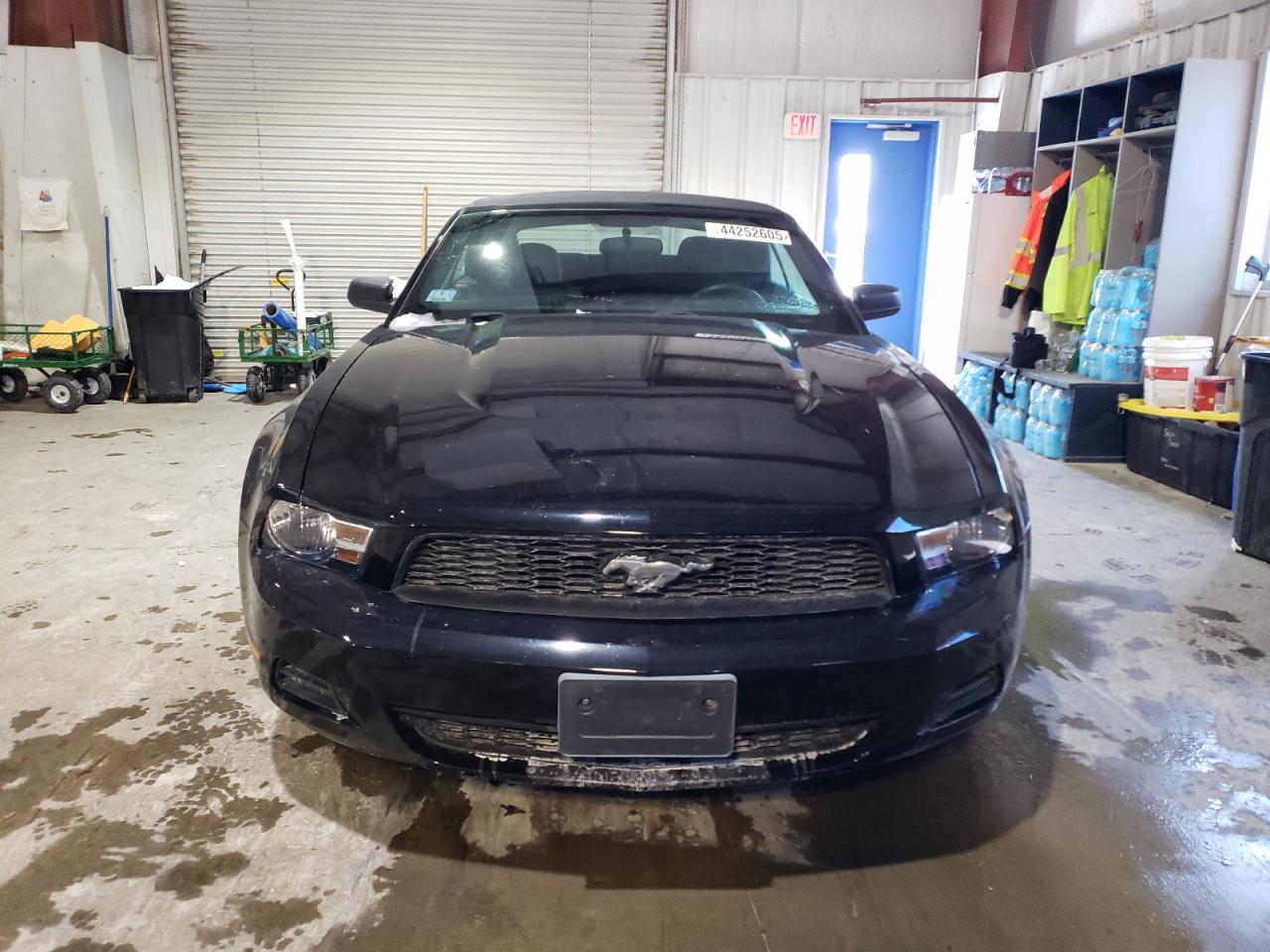 2010 Ford Mustang - Image 5