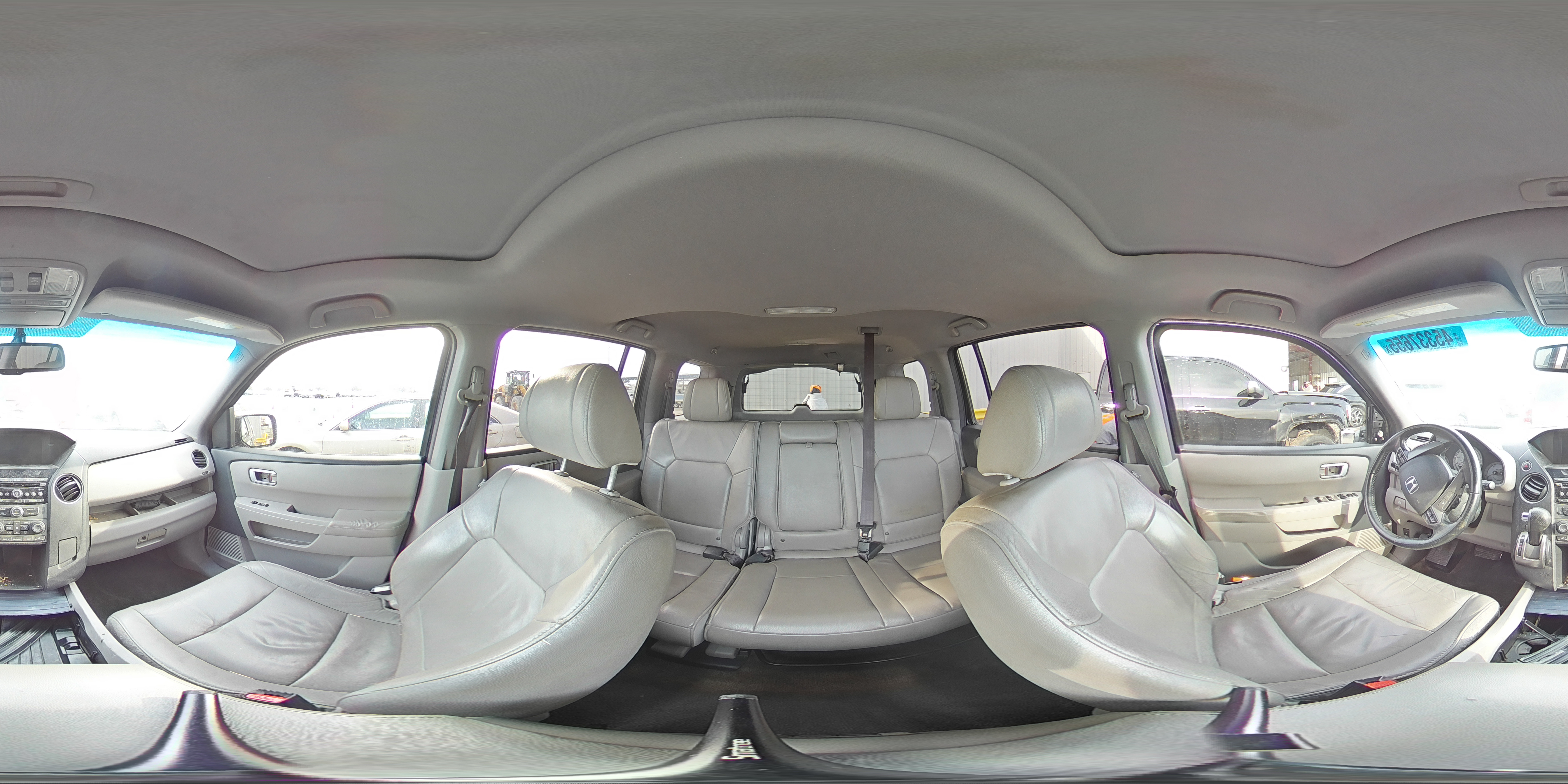 2015 Honda Pilot - Image 15