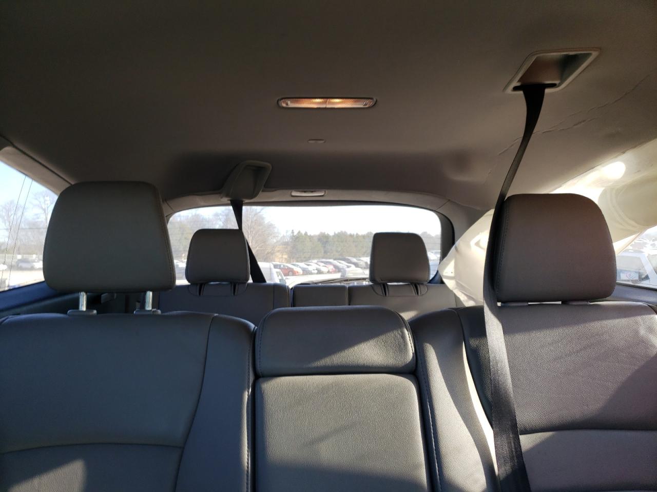 2017 Honda Pilot - Image 10