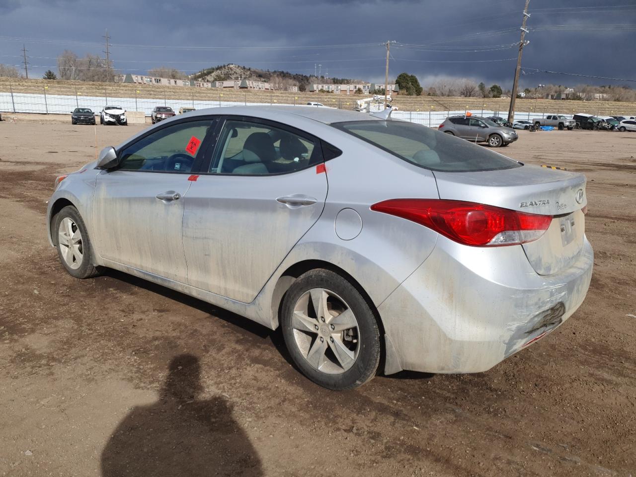 2013 Hyundai Elantra - Image 2