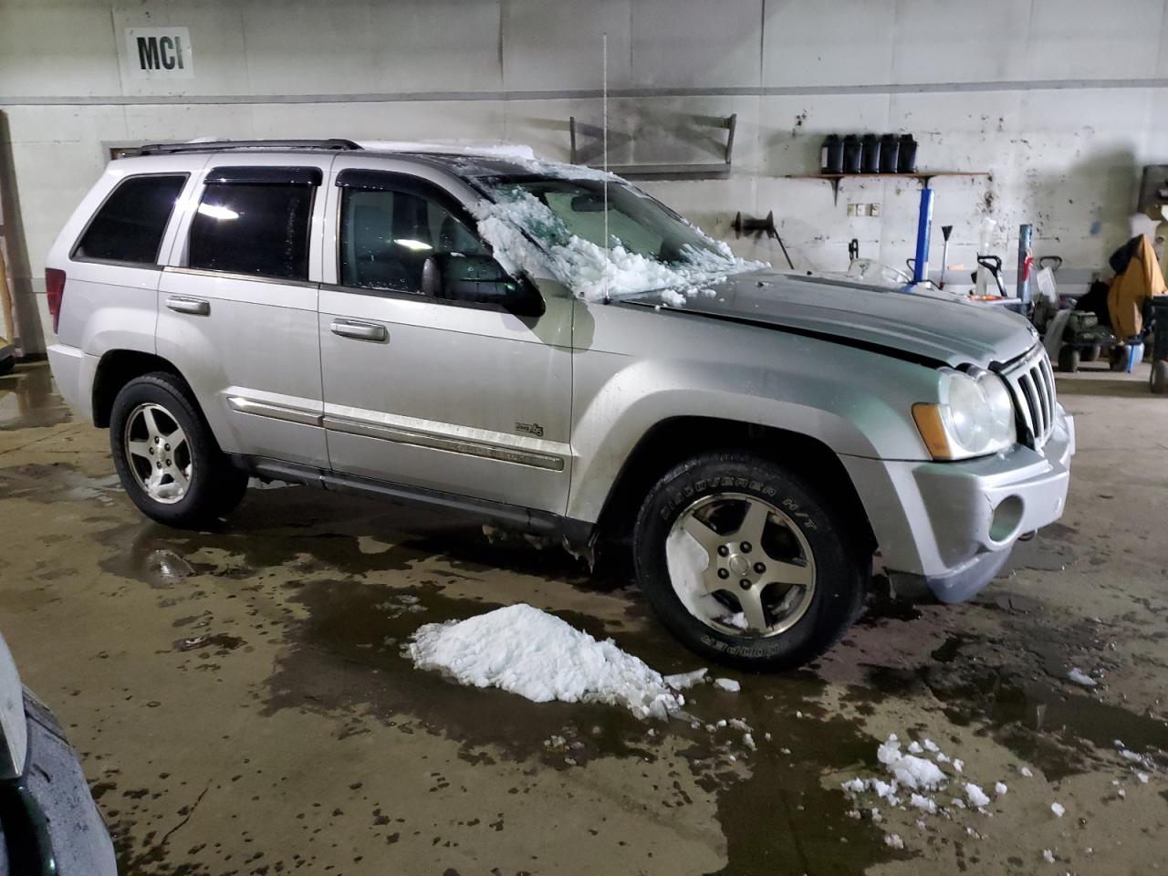 2006 Jeep Grand Cherokee - Image 4