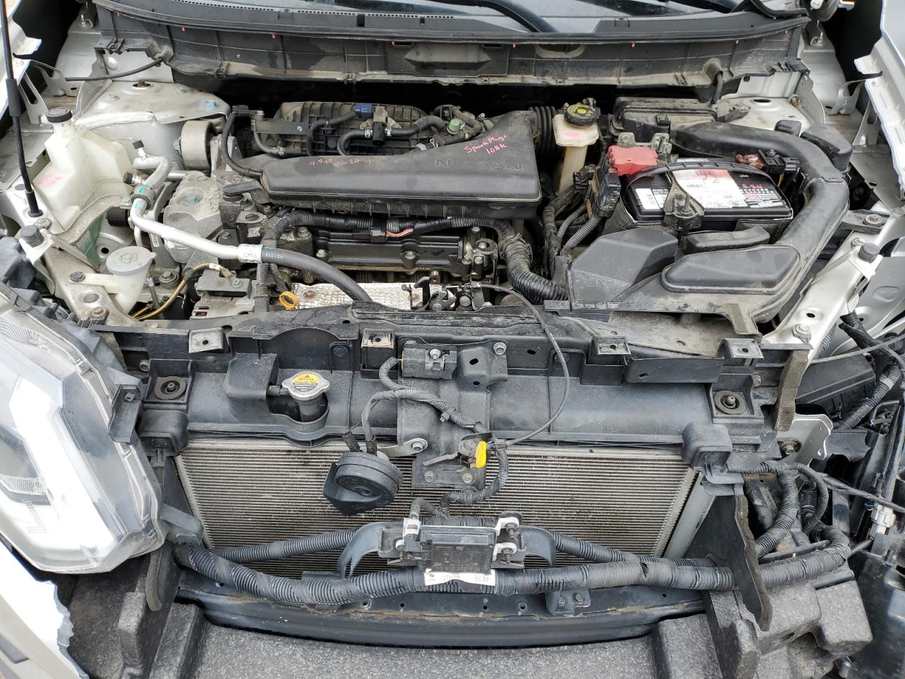 2018 Nissan Rogue - Image 12