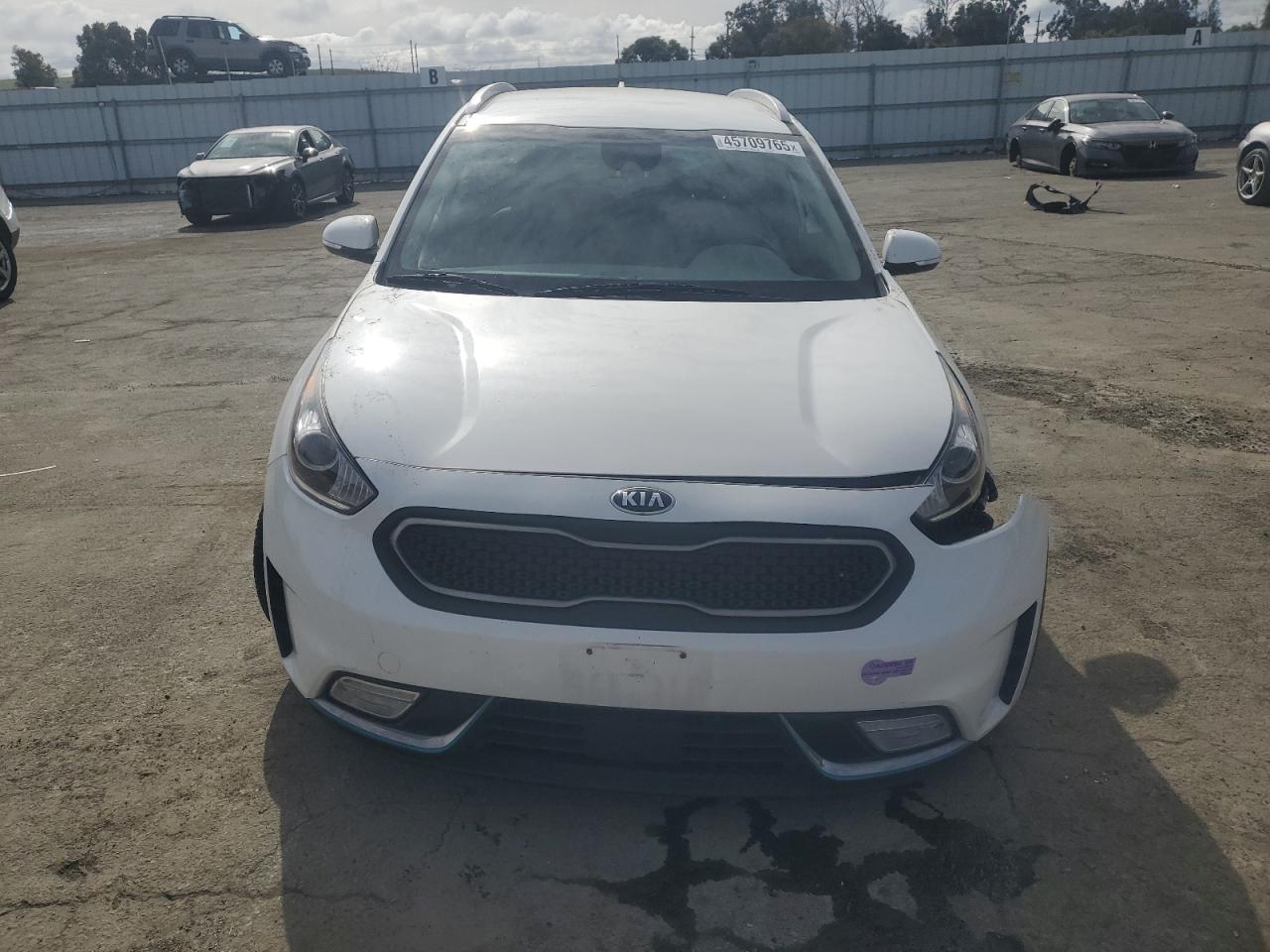 2019 Kia Niro - Image 5