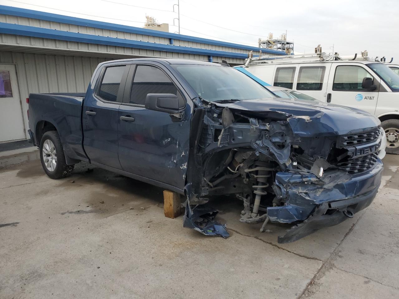2021 Chevrolet Silverado - Image 4