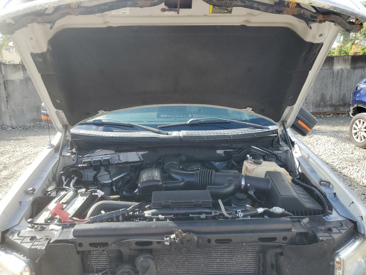 2010 Ford F-150 - Image 11
