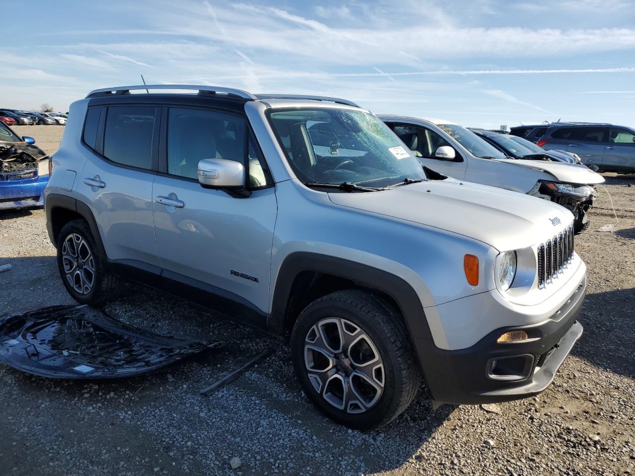 2015 Jeep Renegade - Image 4