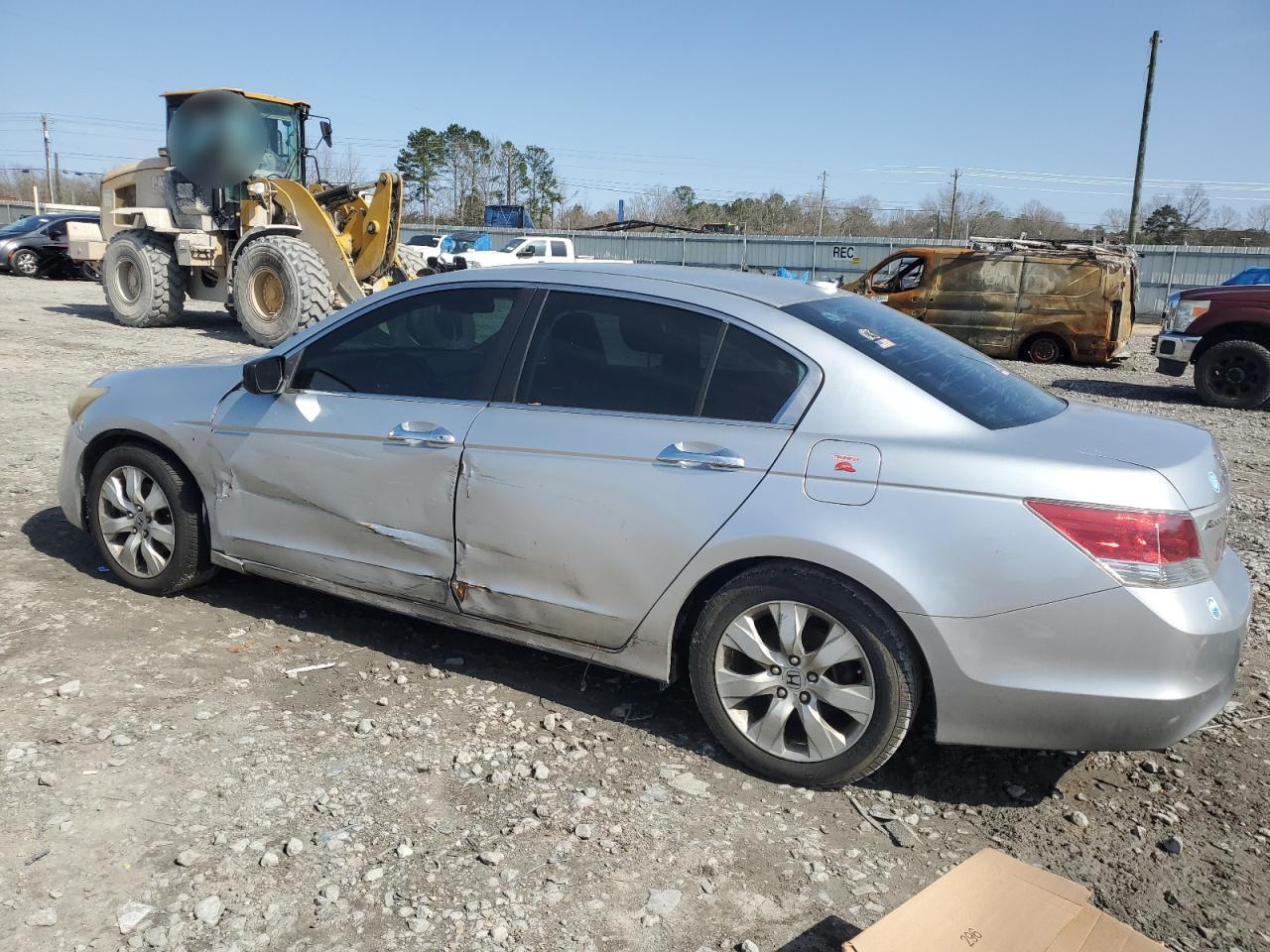 2009 Honda Accord - Image 2