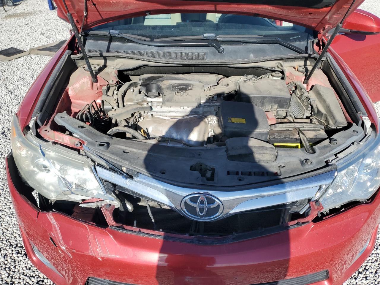 2012 Toyota Camry - Image 14
