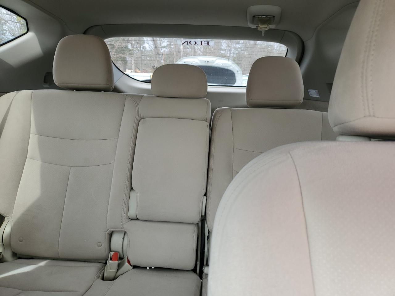 2015 Nissan Murano - Image 10