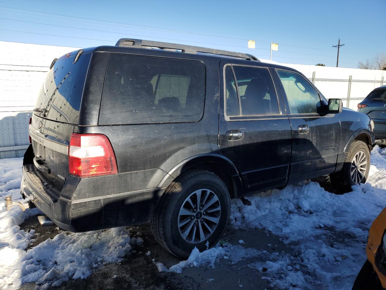 2016 Ford Expedition - Image 3