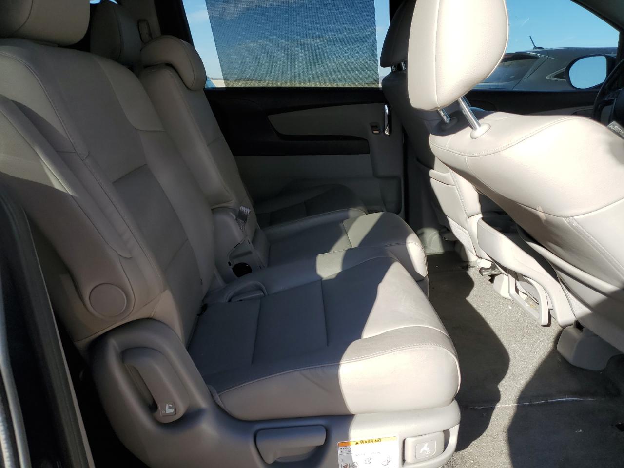 2014 Honda Odyssey - Image 12