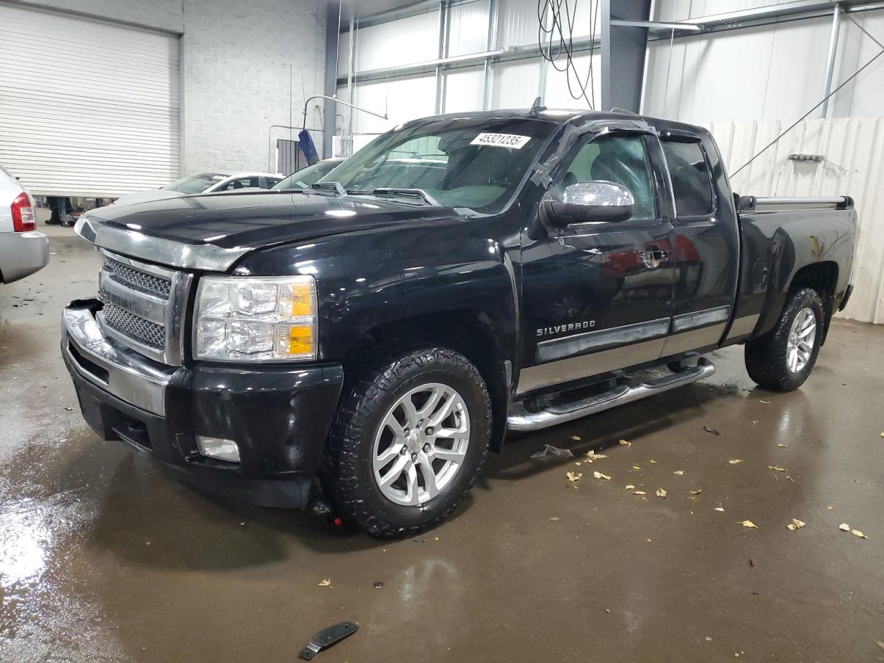 2011 Chevrolet Silverado - Image 1