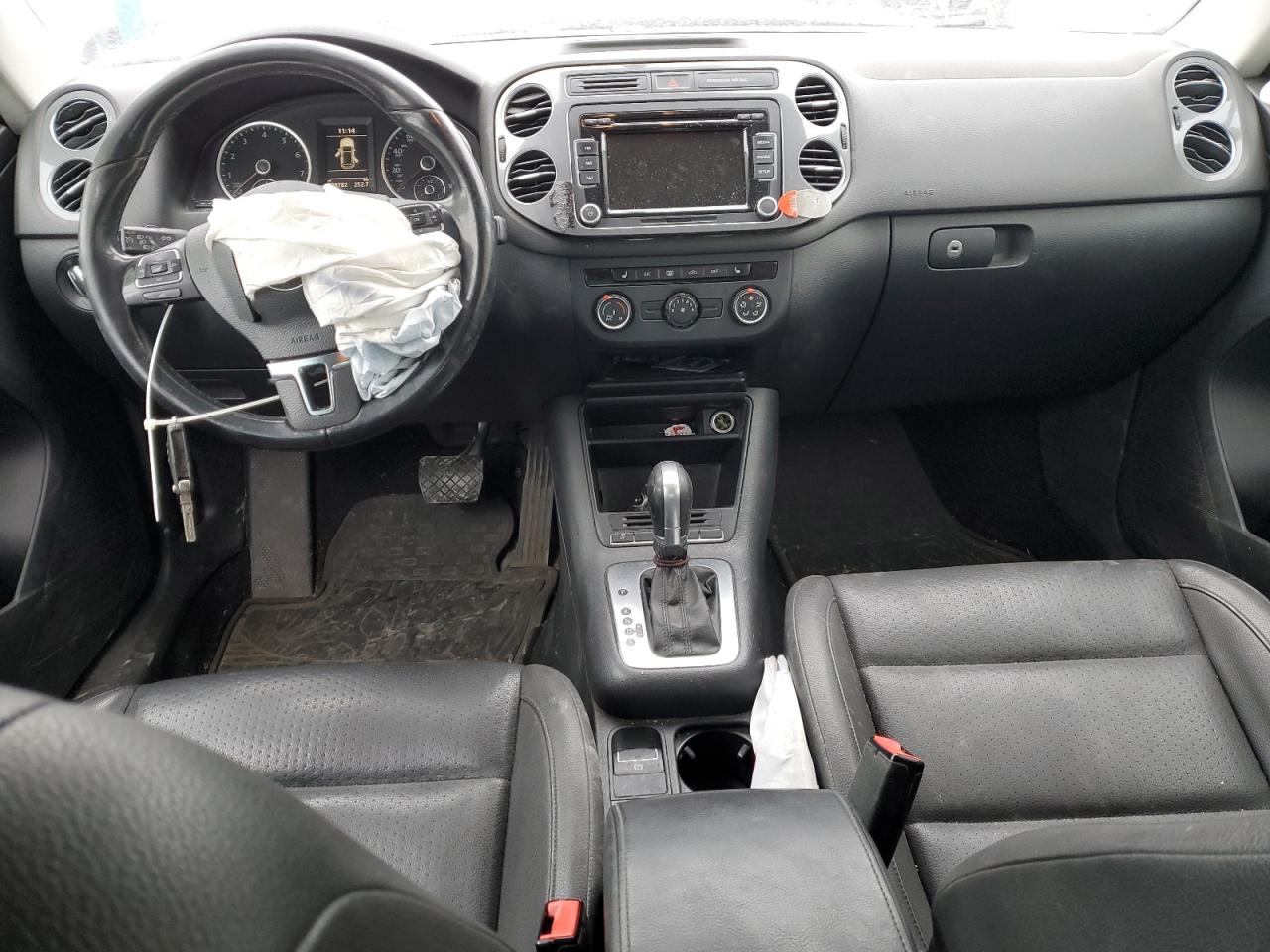 2015 Volkswagen Tiguan - Image 8