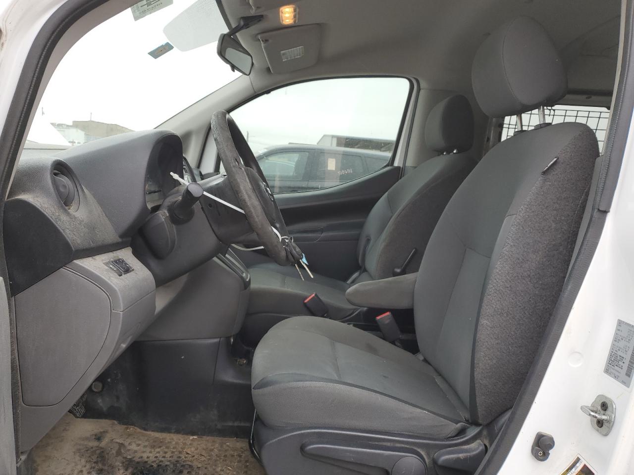 2017 Nissan NV - Image 7