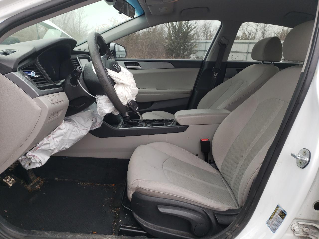 2018 Hyundai Sonata - Image 7