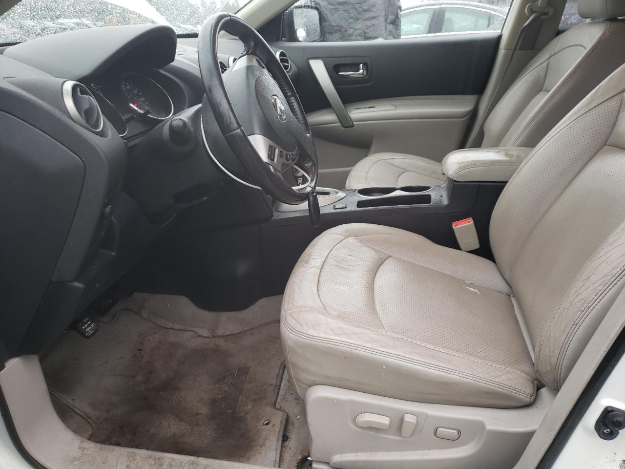 2011 Nissan Rogue - Image 7