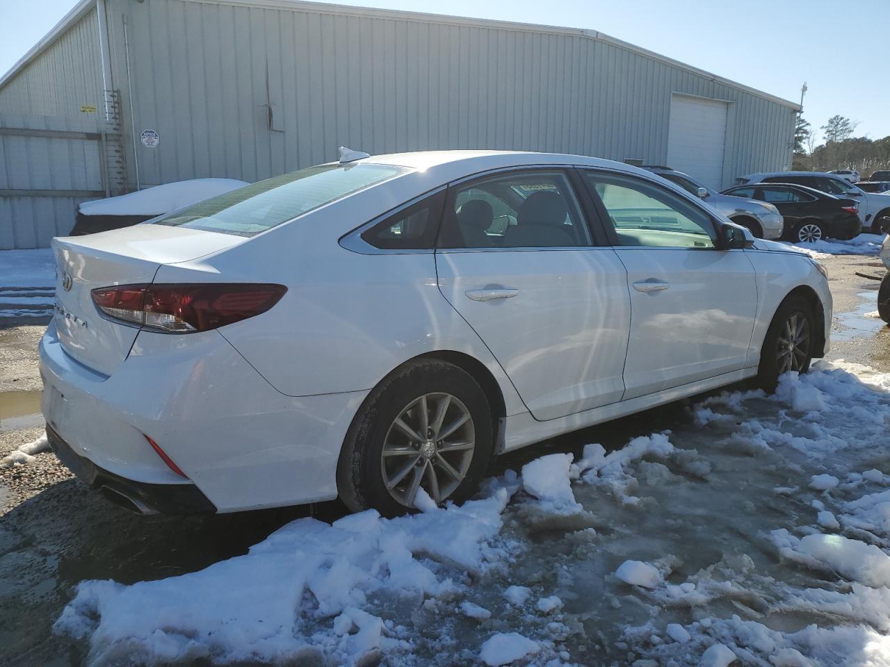 2019 Hyundai Sonata - Image 3