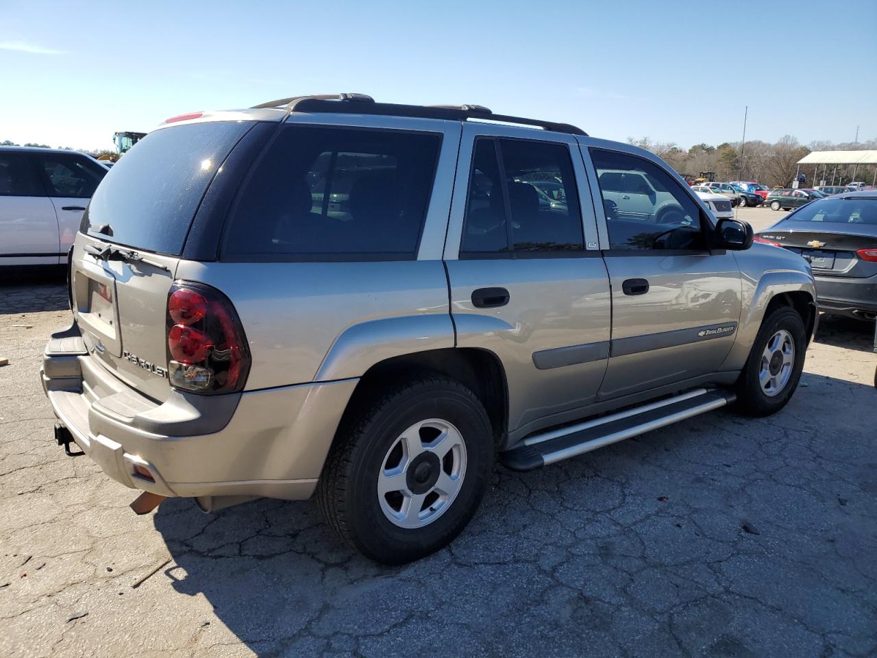 2003 Chevrolet TrailBlazer - Image 3