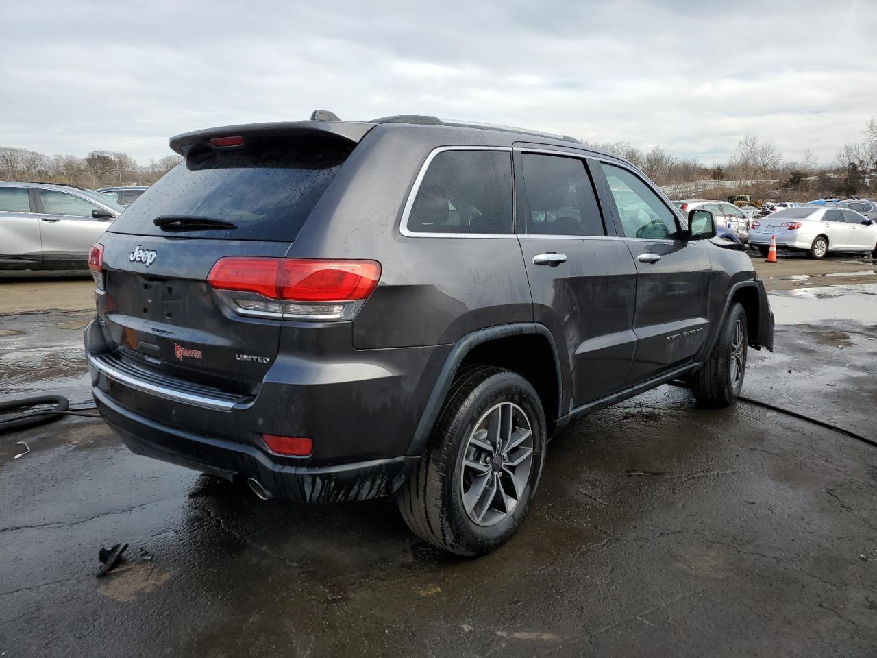 2019 Jeep Grand Cherokee - Image 3