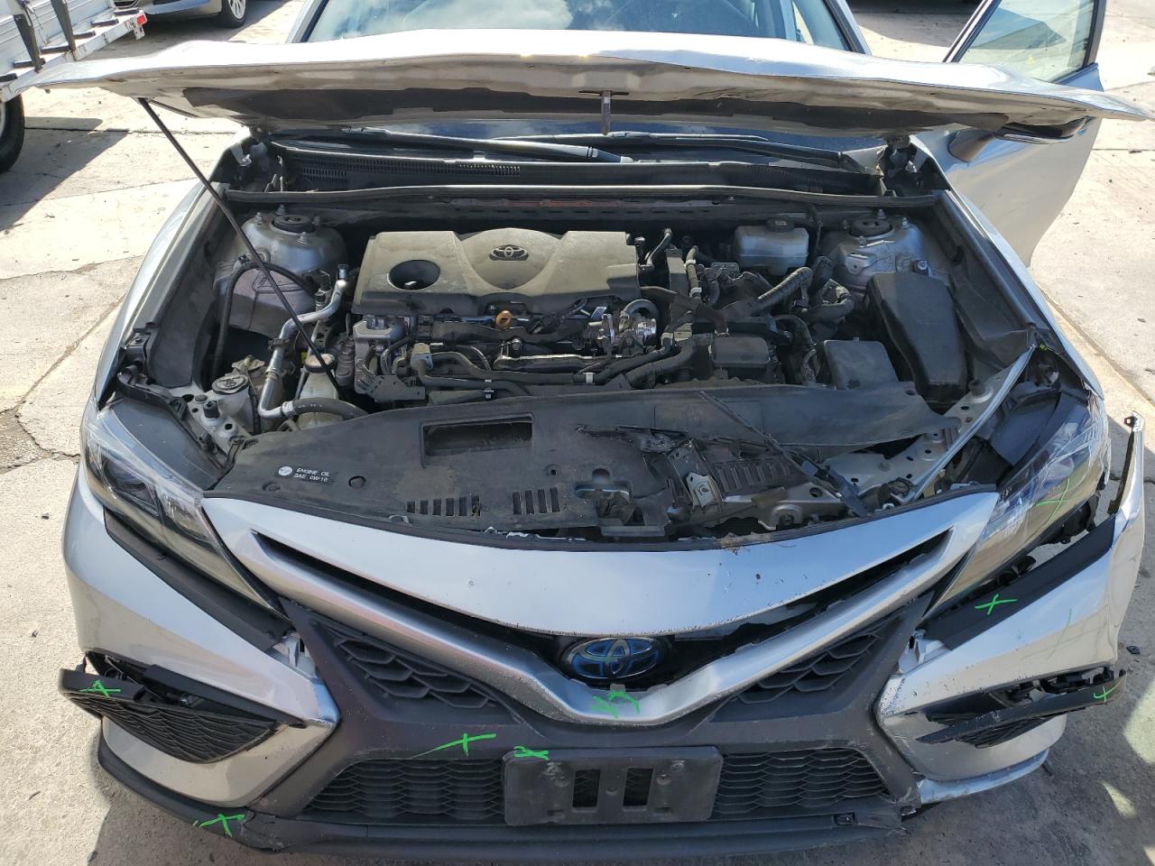 2022 Toyota Camry - Image 11