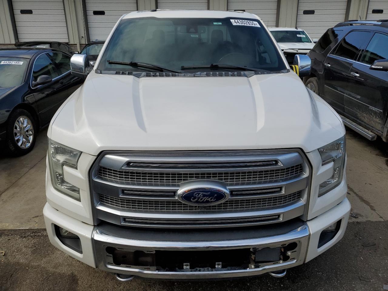 2015 Ford F-150 - Image 5