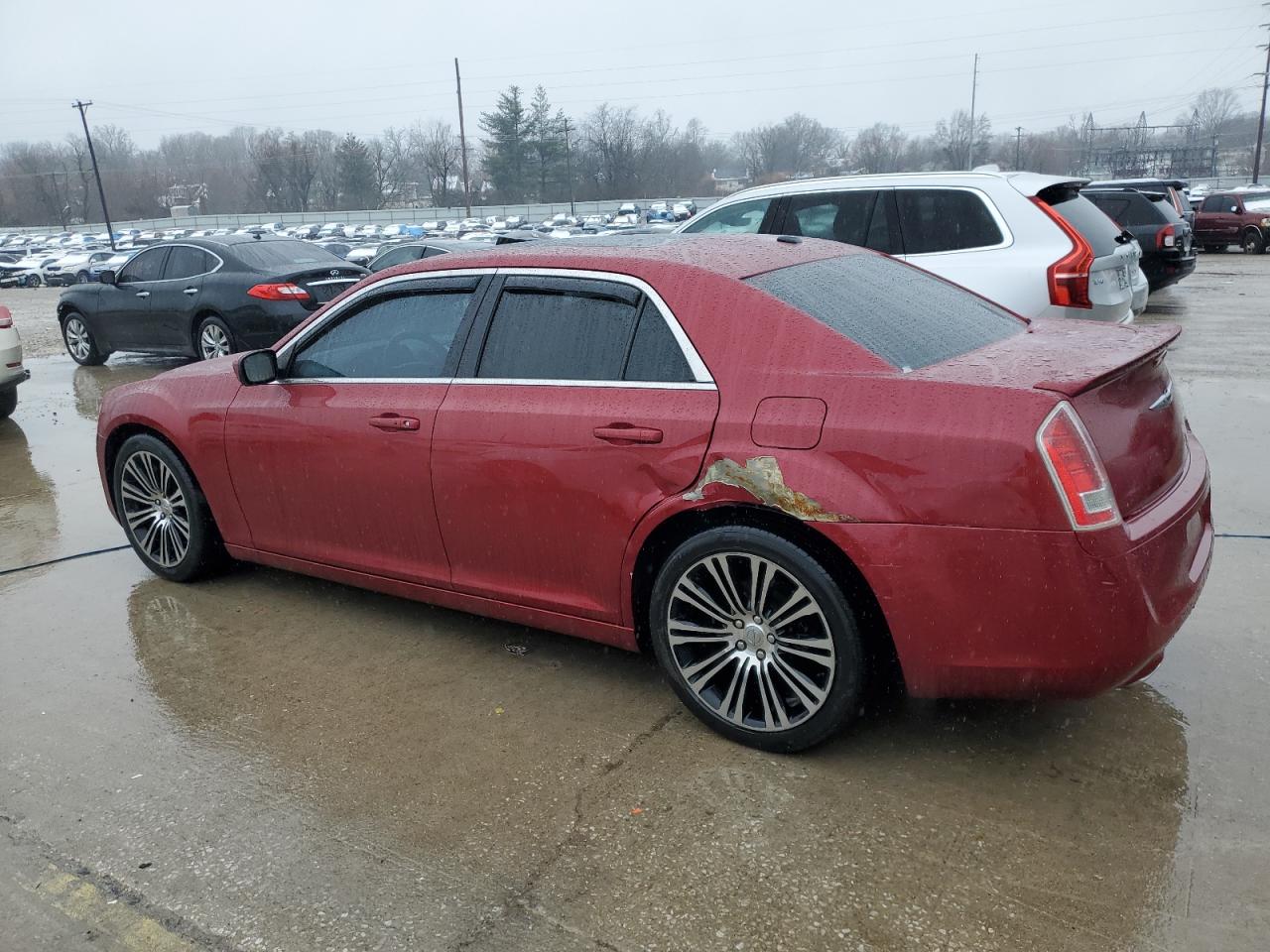 2014 Chrysler 300 - Image 2