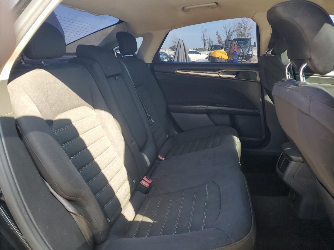 2014 Ford Fusion - Image 10