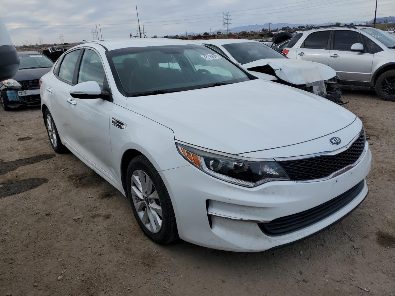 2016 Kia Optima - Image 4
